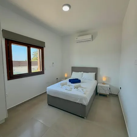 Serenity - Private Heated Swimming Pool 5bedroom * Liopetri
