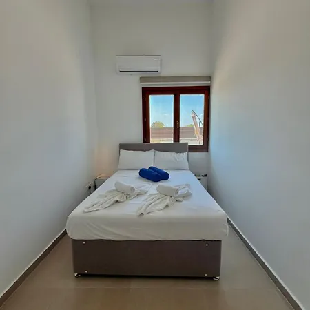 Serenity - Private Heated Swimming Pool 5bedroom * Liopetri